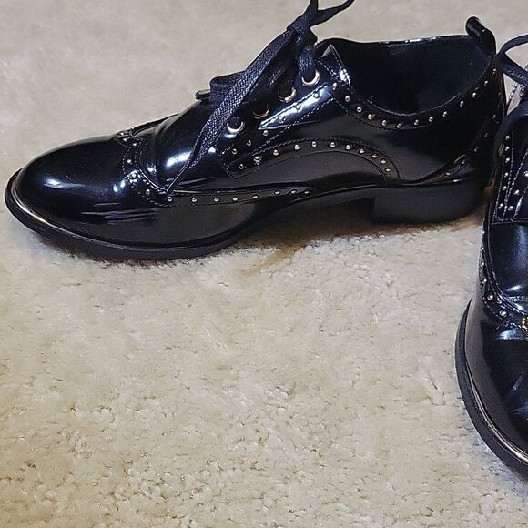 Midnight Velvet Loafer with studs. Size 7.5 - Picture 2 of 7